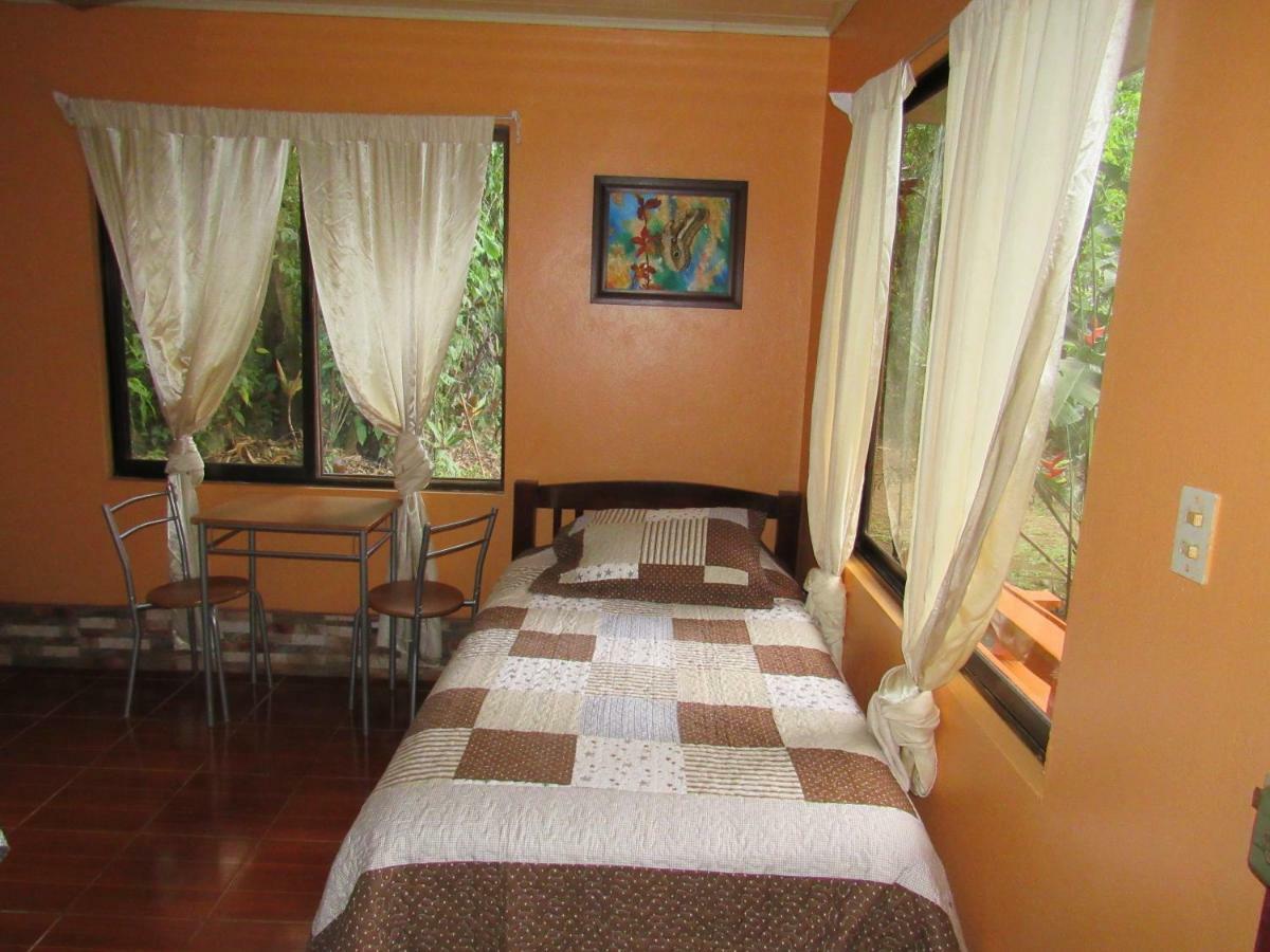 Finca Verde Lodge Bijagua Exterior photo